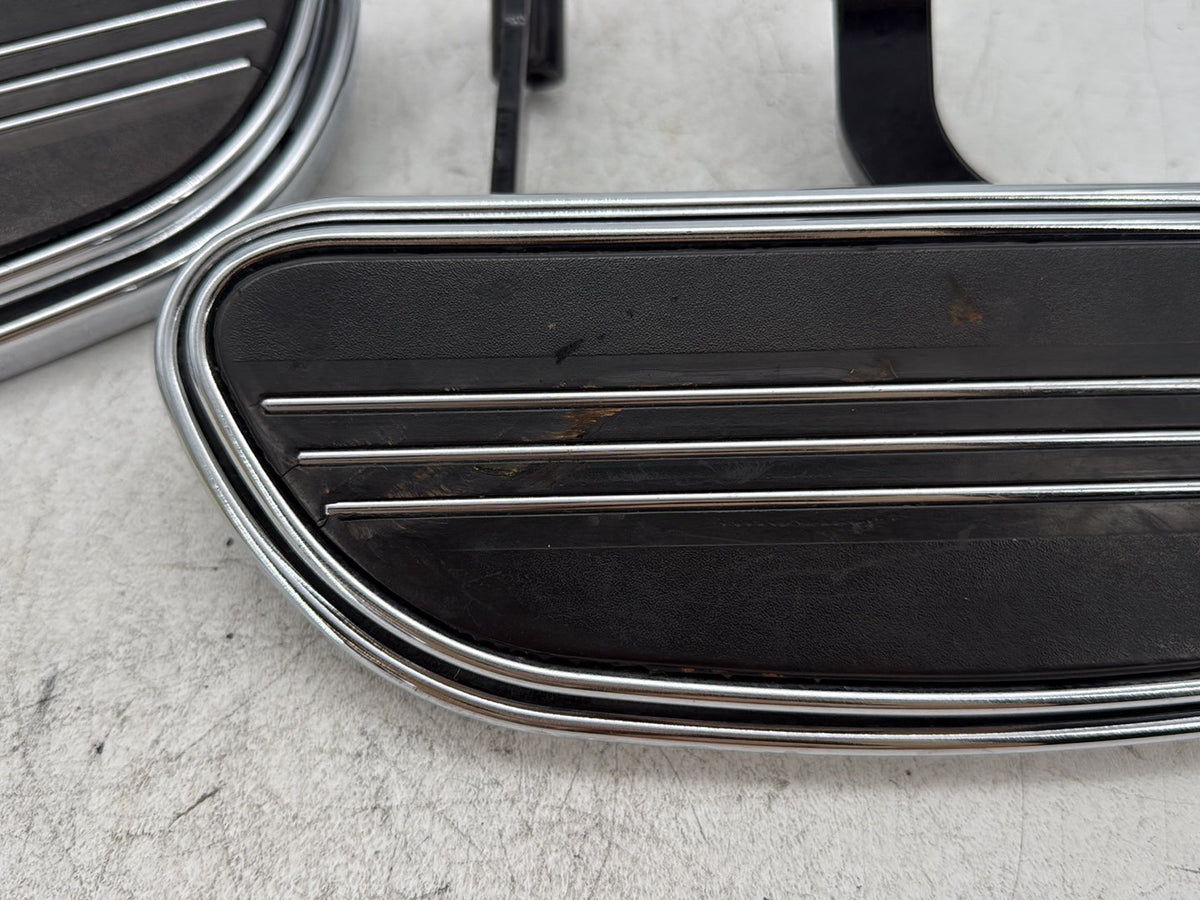 2009 Harley Street Glide Touring FLHX OEM Left Right Driver Floorboard Foot Rest