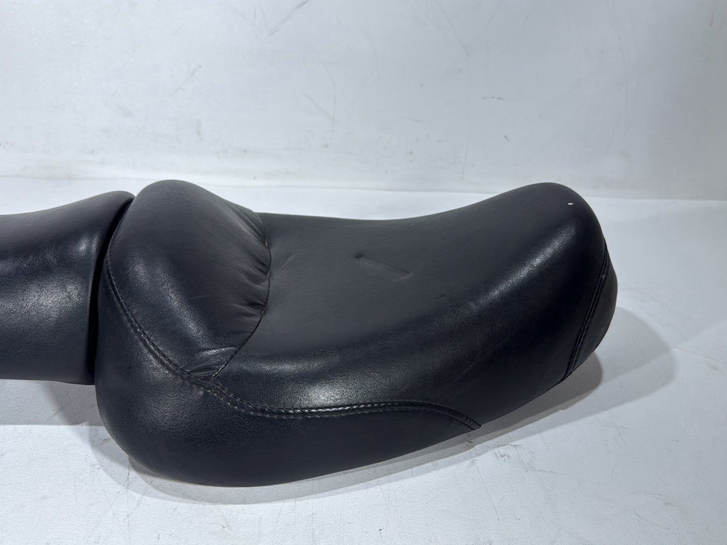 2001 Harley Sportster 883 Hugger XLH883 OEM Passenger Rider Driver Seat Saddle