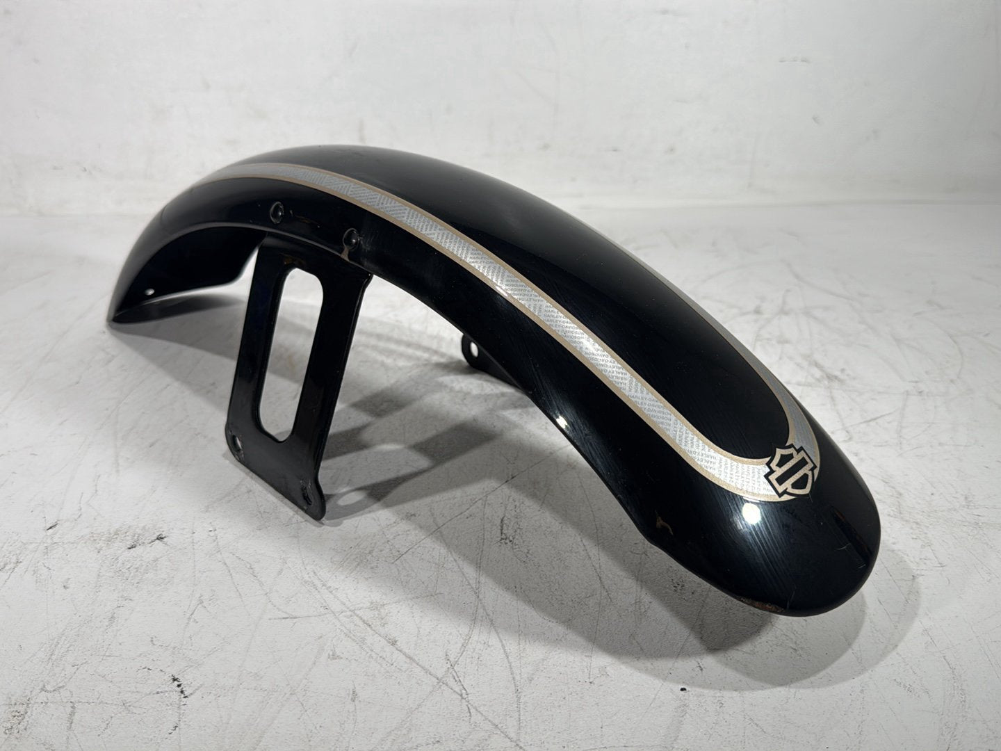2003 Harley Dyna Wide Glide FXDWG OEM Front Wheel Fender Shell Panel