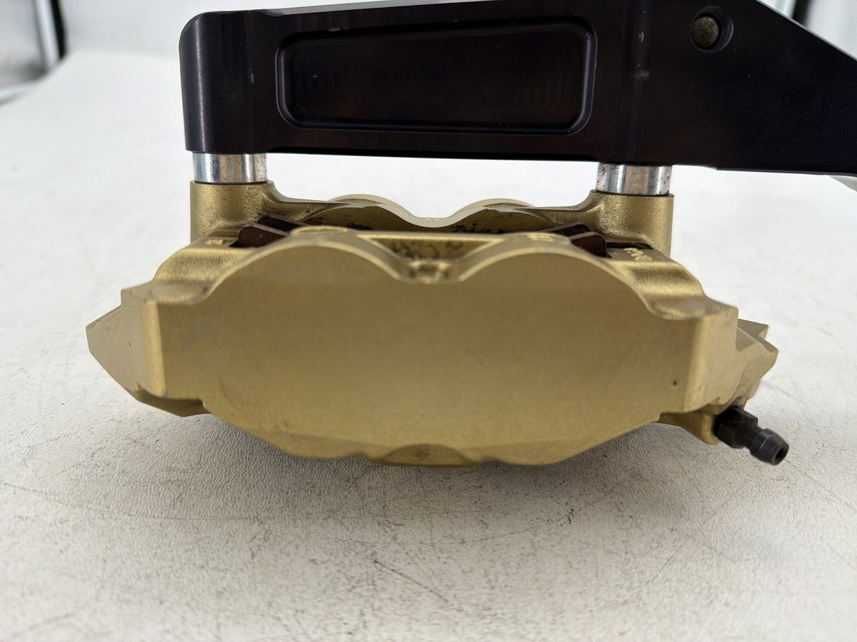 2006 Harley Street Glide Touring FLHX Front Right 1 Brake Caliper Brembo