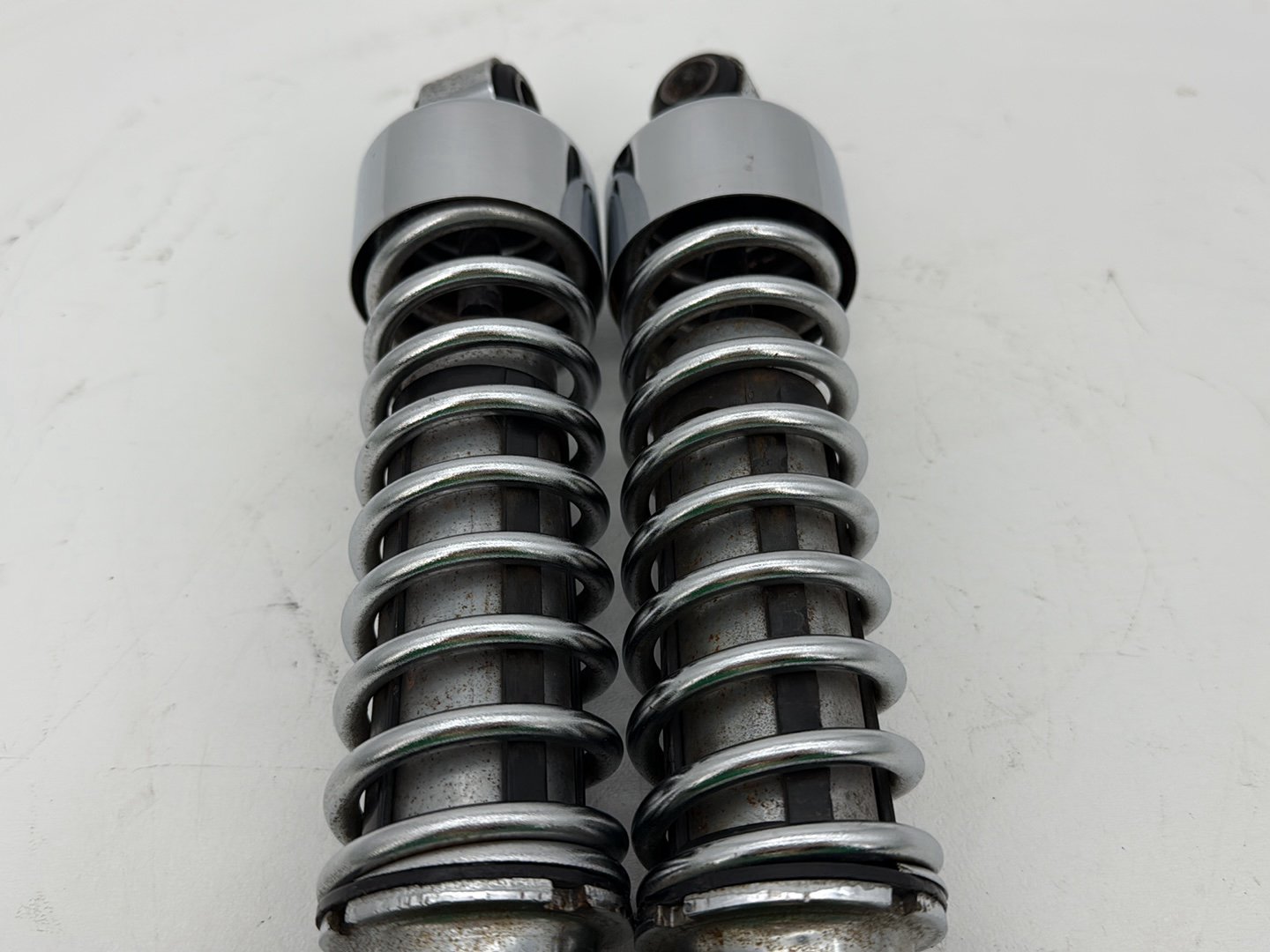 1993 Harley Sportster XLH883H Hugger 883 OEM Rear Left Right Shock Absorbers