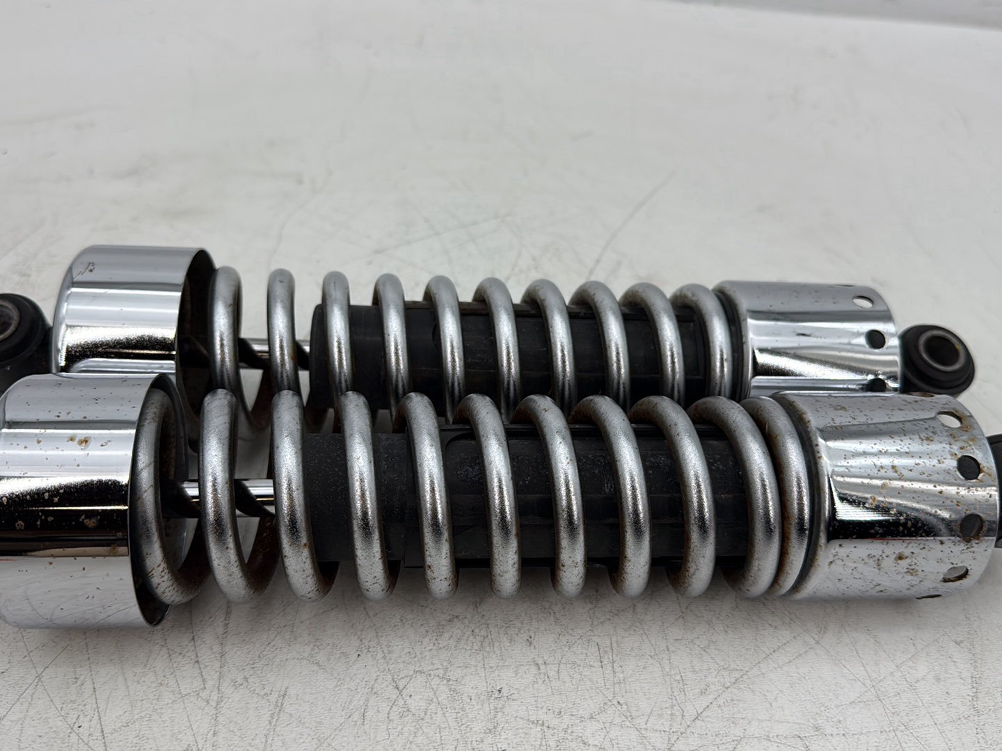 2005 Harley Dyna FXDWG Wide Glide OEM Rear Left Right Shock Absorbers