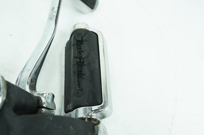 1999 - 2006 Harley-Davidson Dyna Low Rider Right Driver Foot Controls Peg Rest 34564-90B