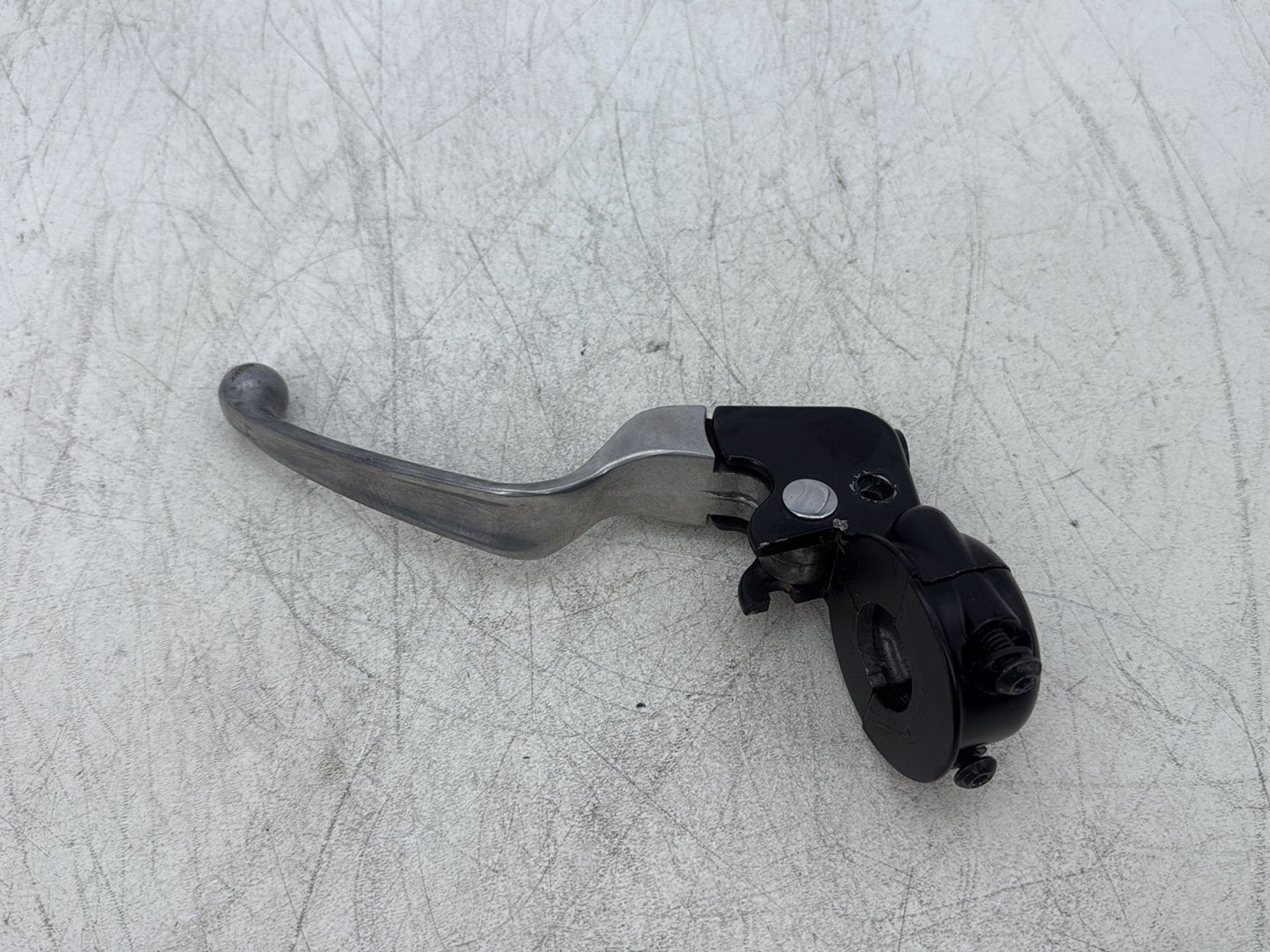 2004 Harley Road King Touring Custom FLHRSI OEM Front Left Hand Clutch Control Lever