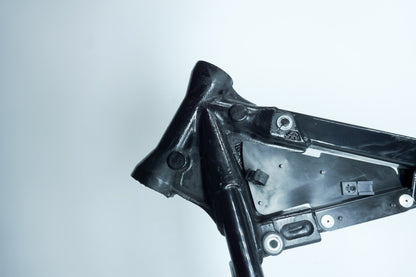 1999 - 2006 Harley-Davidson Softail Night Train Body Main Frame Chassis SLVG   47008-00C