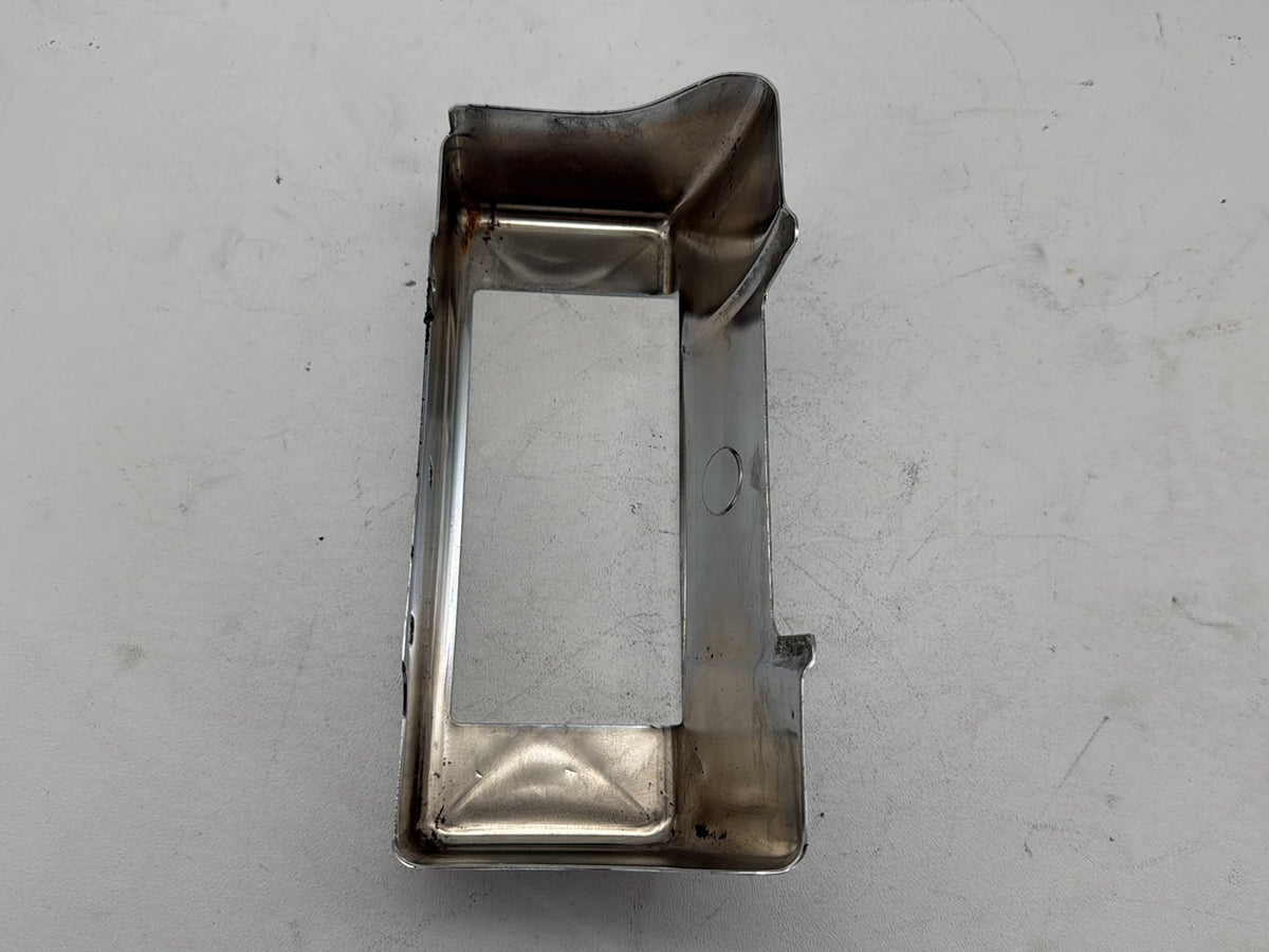2005 Harley Electra Glide Touring CVO Screamin Eagle OEM Oil Pallet Reflector Bracket Cover