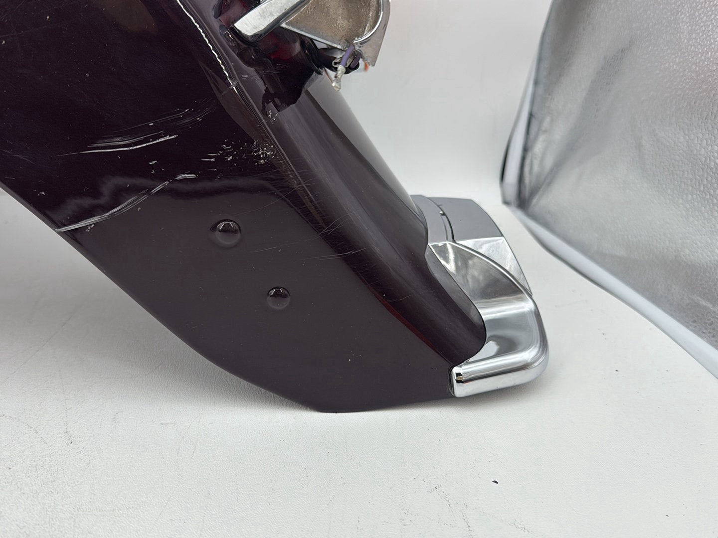 1999 - 2006 Harley-Davidson Softail Heritage Rear Wheel Fender & Turn Signals Bar 59144-06