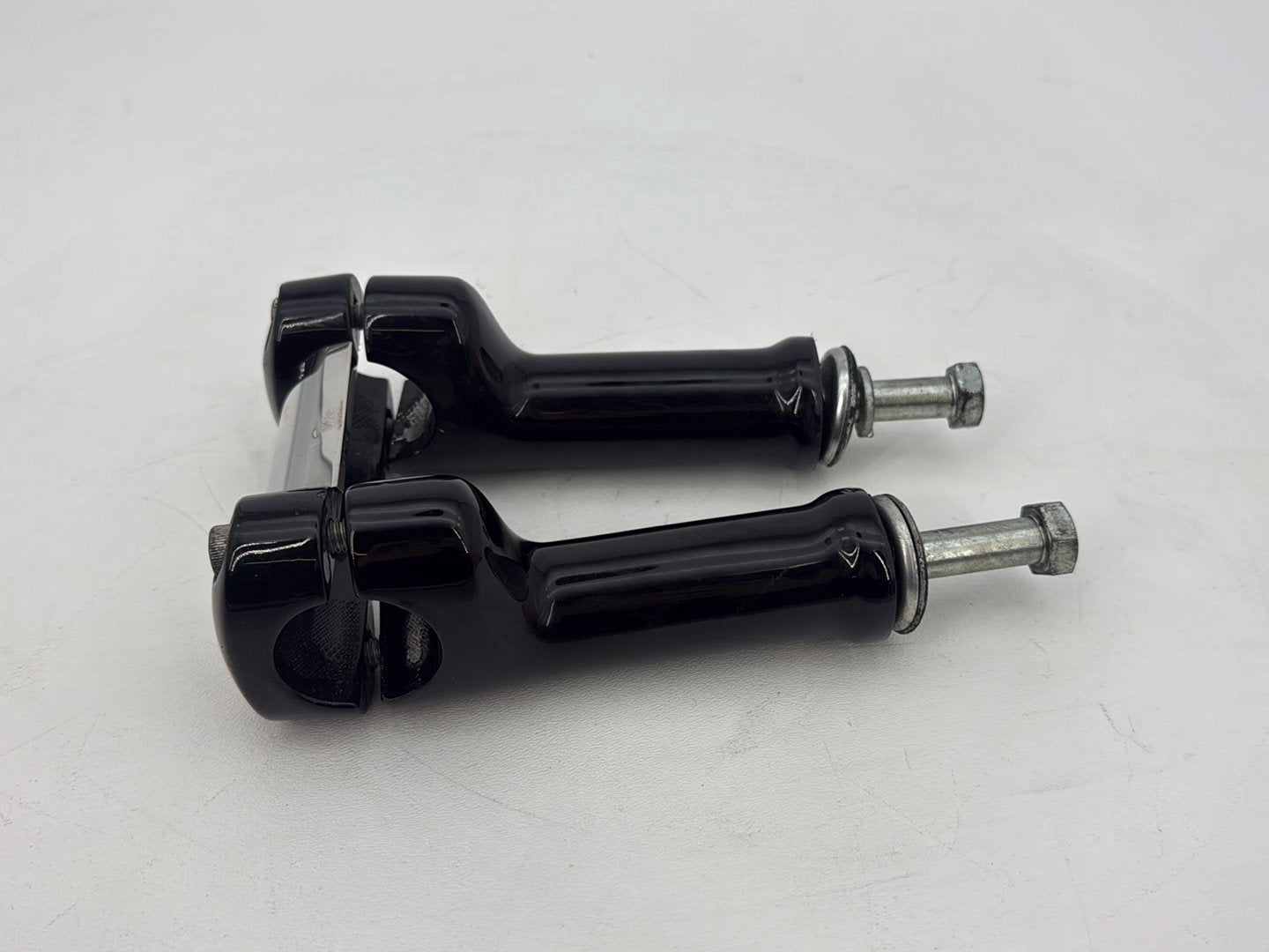 2007 - 2017 Harley-Davidson Dyna Wide Glide Front Handlebar Risers Riser 59783-08