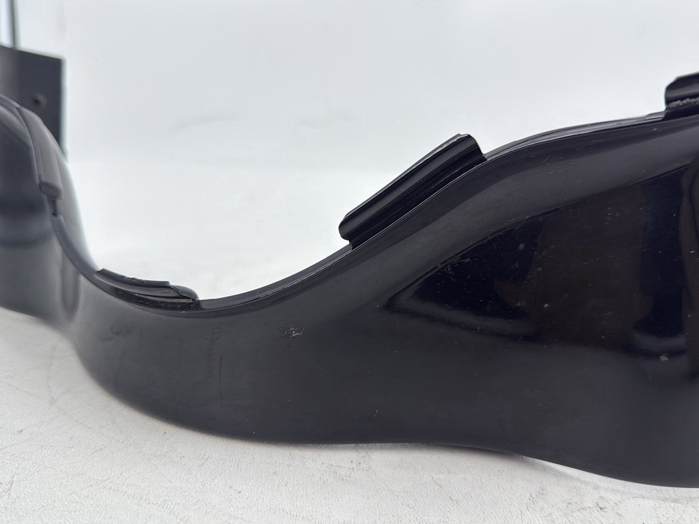 2015 Harley Touring FLHXS Street Glide OEM Front Lower Fairing Outer Skirt