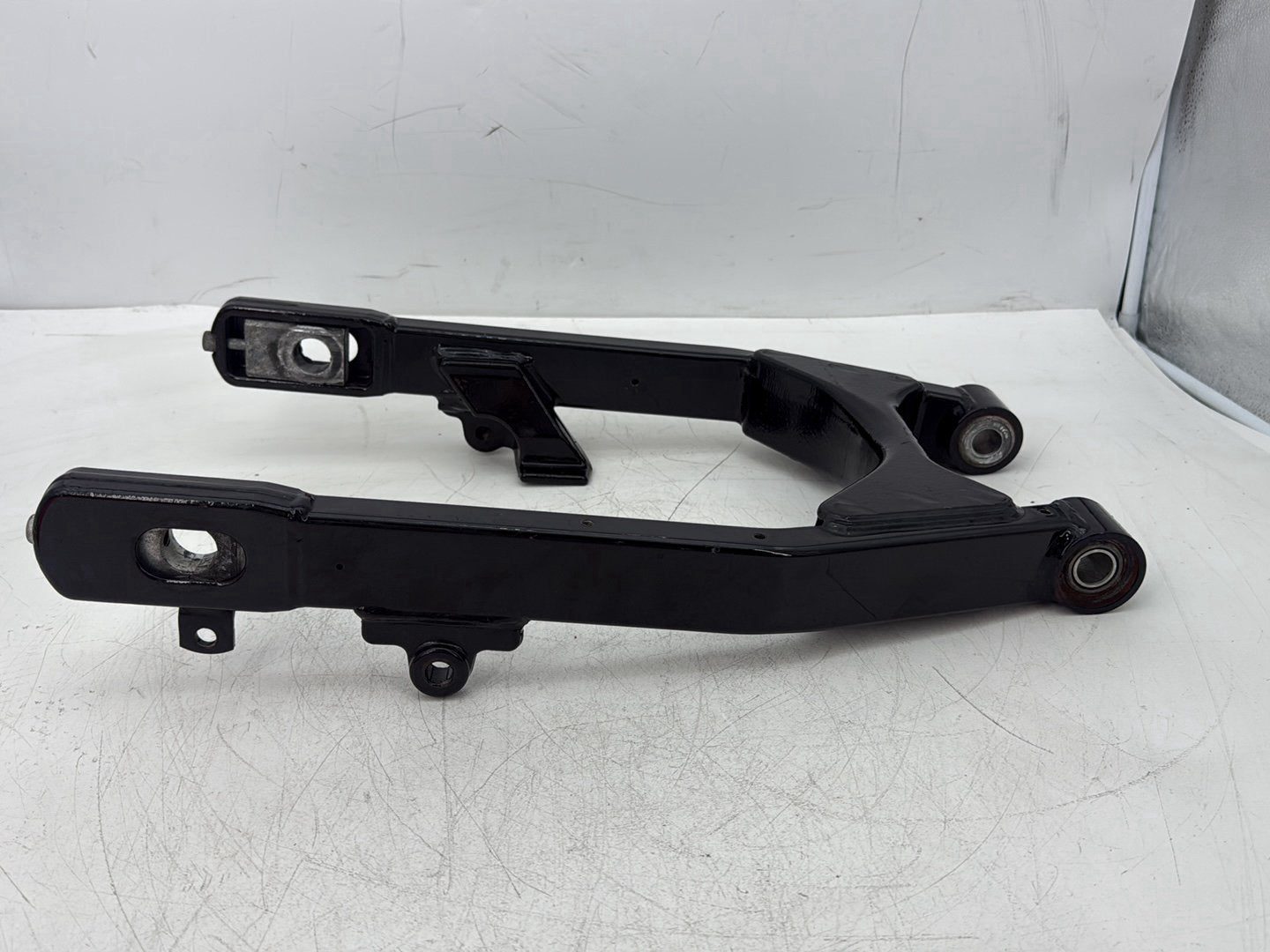 2008 Harley Dyna FXDL Low Rider Anniversary OEM Rear Fork Swingarm Swing Arm
