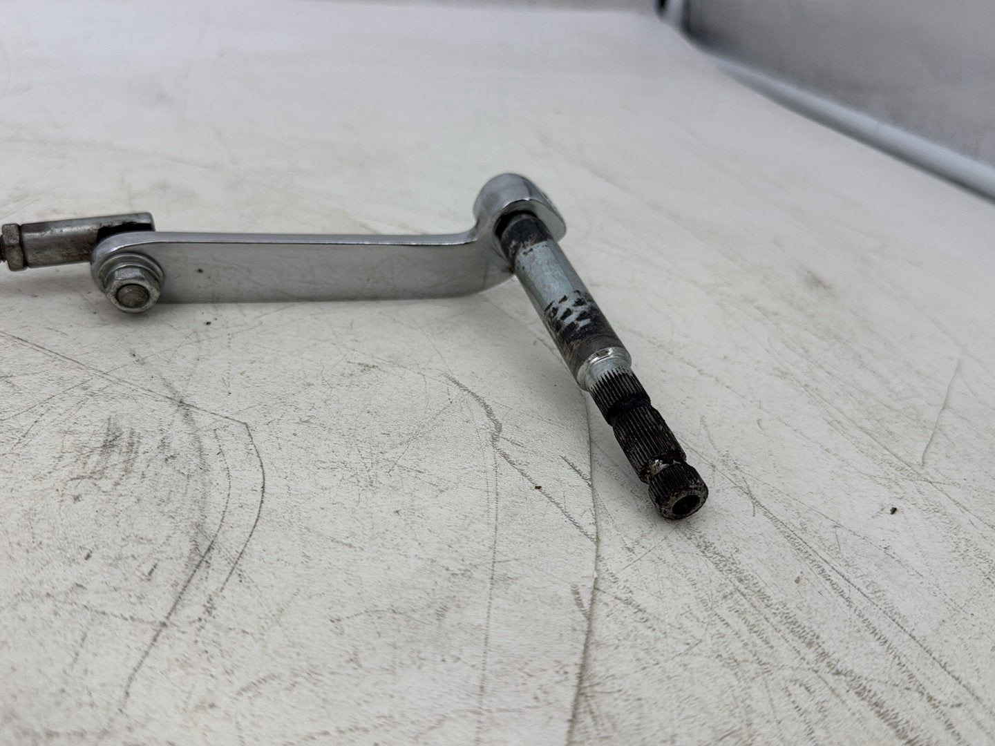 1998 Harley Touring FLHTCUI Electra Glide Ultra OEM Gear Shifter Lever w/ Rod linkage