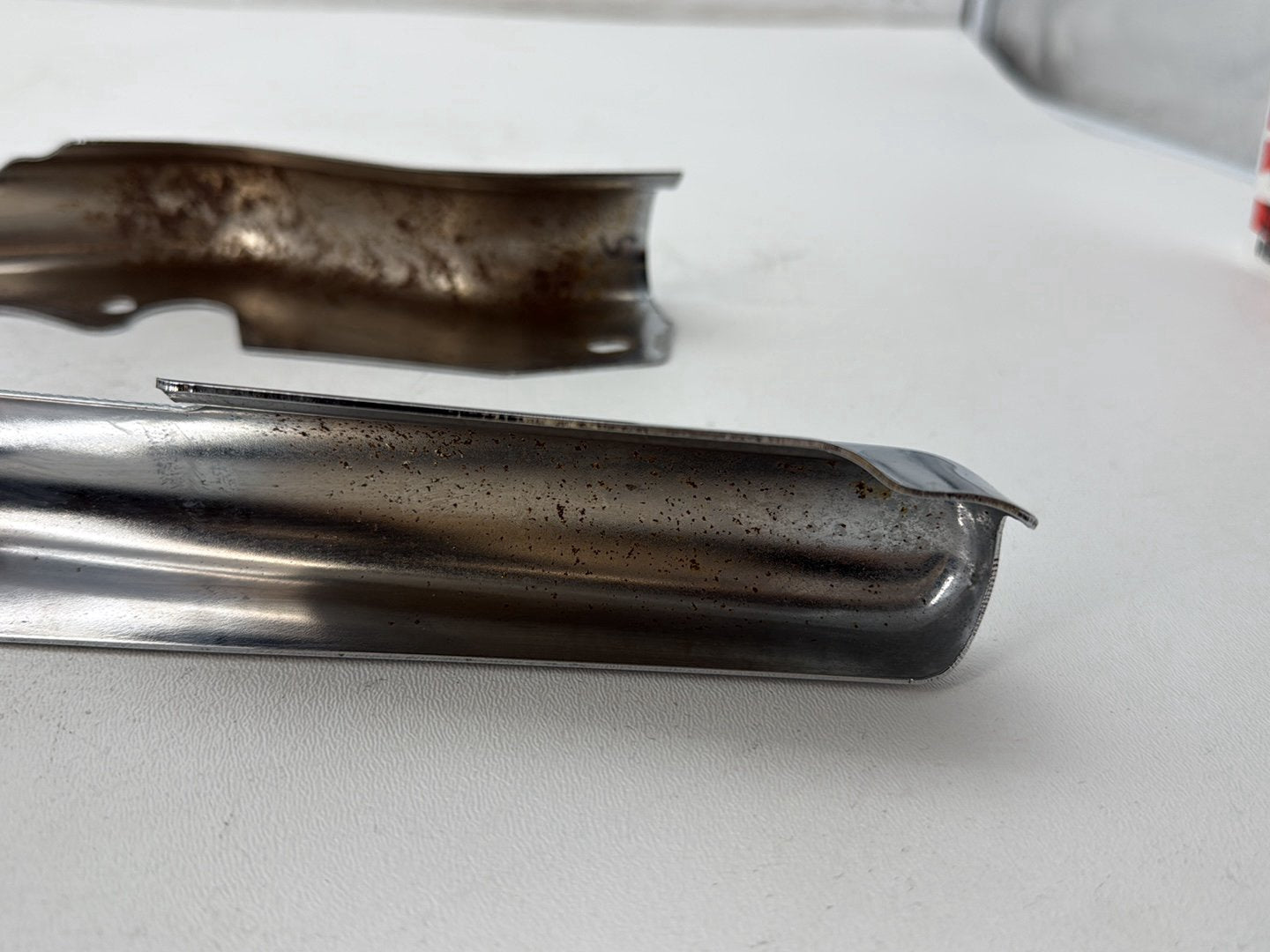 2008 Harley Road King Touring FLHR OEM Left Right Saddlebag Fender Struts Brackets