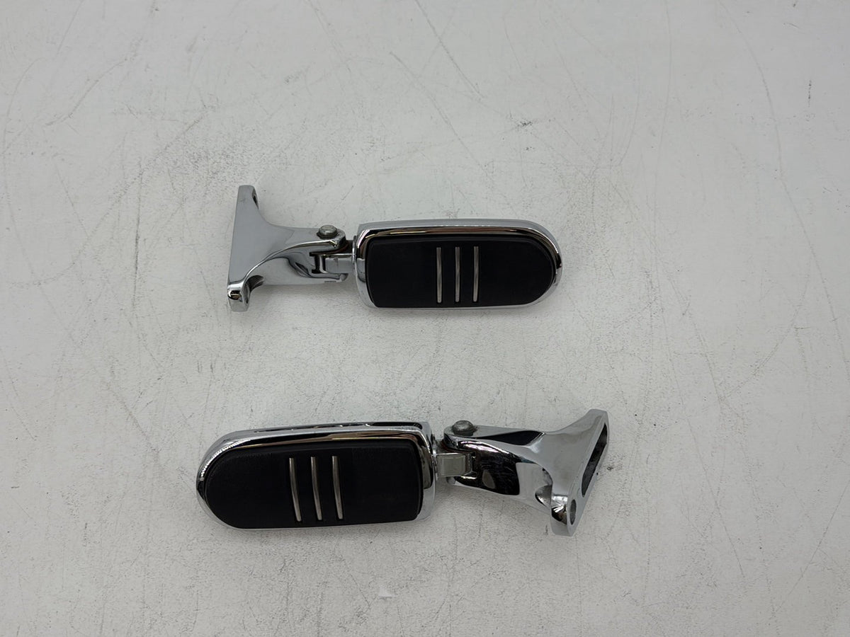 2017 Harley Road Glide Touring FLTRXS OEM Passenger Left & Right Foot Pegs