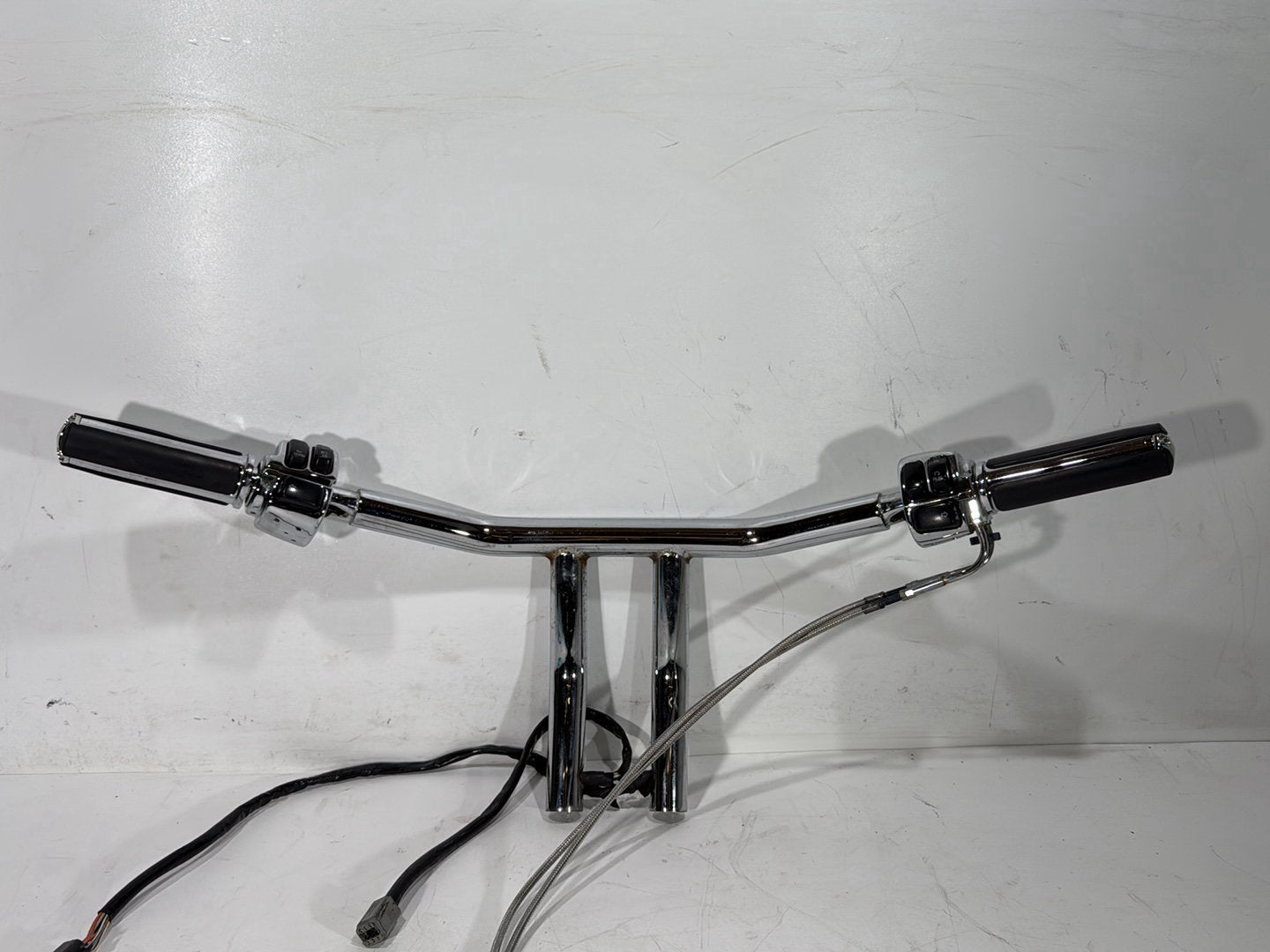 2000 Harley Dyna FXDWG Wide Glide OEM Handlebars Left Right Switches Controls