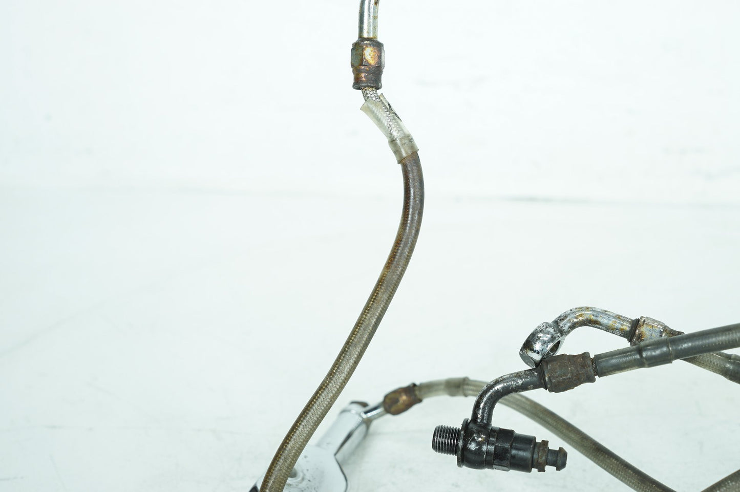2007 - 2013 Harley-Davidson Touring Electra Glide Ultra Front Brake Hose Line Pipe ABS 41679-09