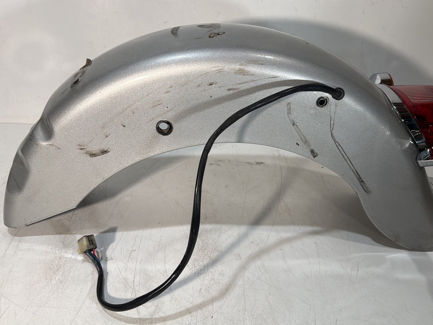 1984 - 1998 Harley-Davidson Touring Electra Glide Classic Rear Wheel Fender & Turn Signals Bar