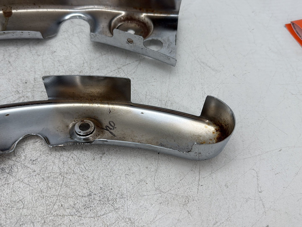 2009 Harley Road King Touring Police OEM Rear Left Right Fender Struts Bracket