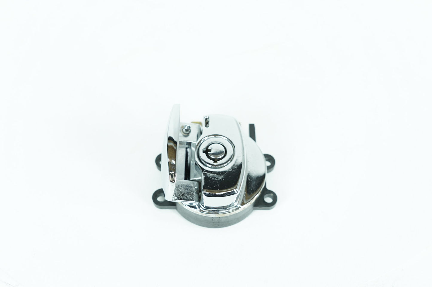 1999 - 2006 Harley-Davidson Dyna Wide Glide Ignition Switch Cylinder Barrel Lockset NOKey  	71450-04
