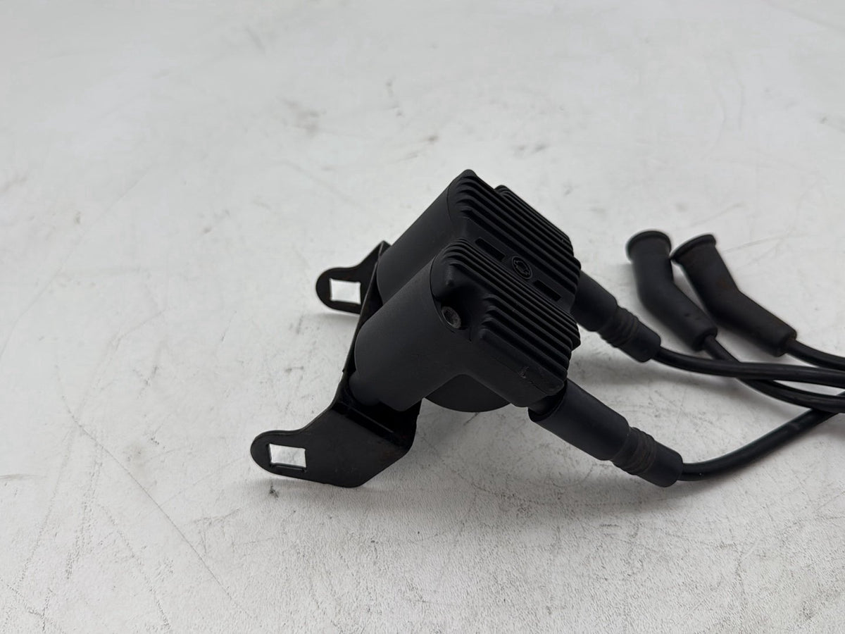 2006 Harley FLHTCI Electra Glide Classic OEM Ignition Coil Spark Plug Cable