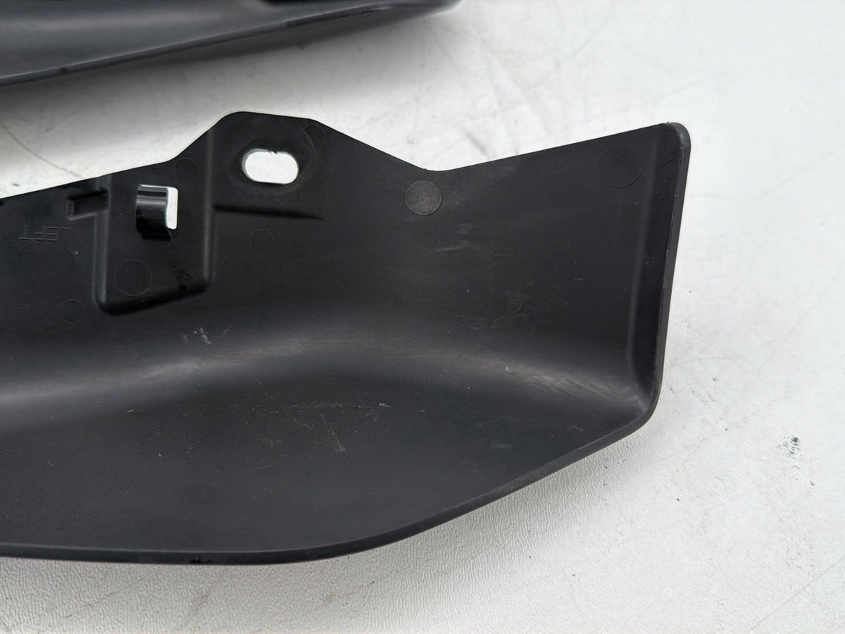 2011 Harley Electra Glide Touring Ultra OEM Left Right Flare Wind Deflector Cover