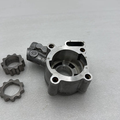 2012 - 2018 Harley-Davidson Dyna Switchback Twin Cam Engine Oil Pump Cover 26277-06  	25675-06