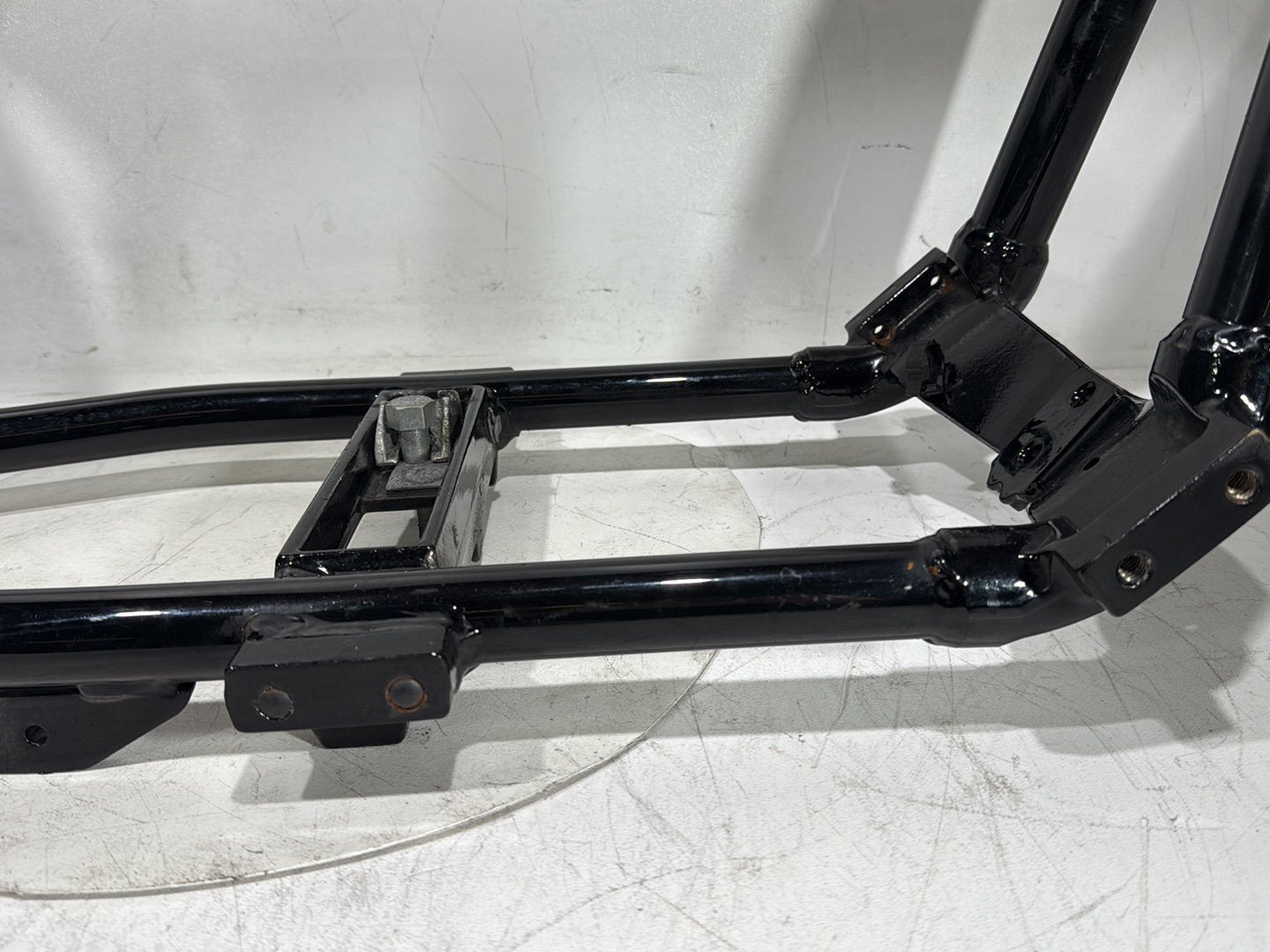 2010 Harley Dyna Fat Bob FXDF OEM Body Main Frame Chassis SLVG