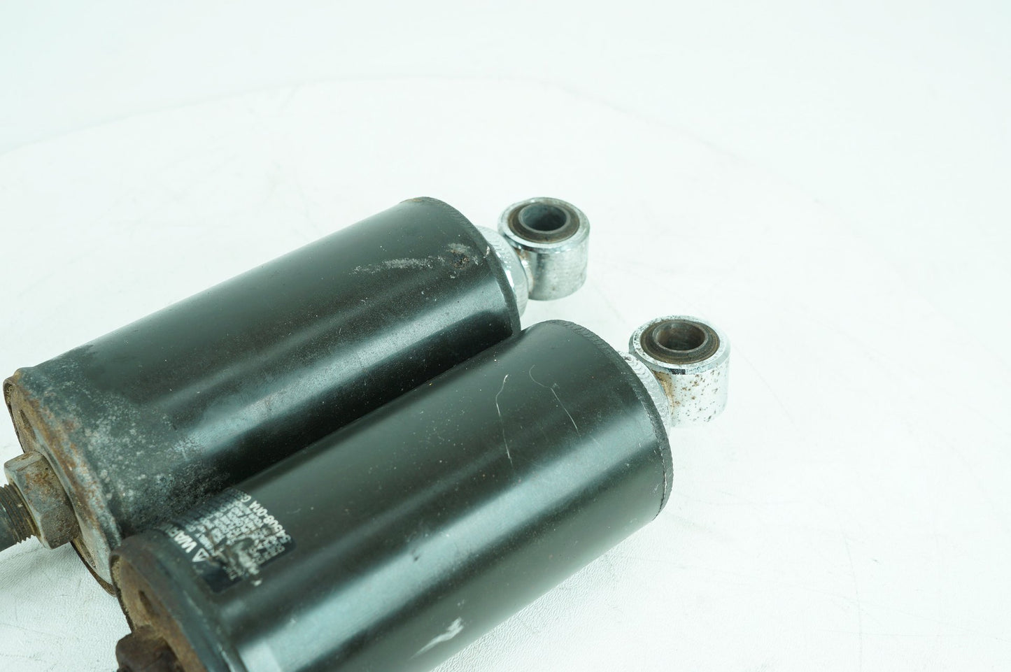 2000 - 2006 Harley-Davidson Softail Fat Boy Rear Left Right Shock Absorbers 54508-00B