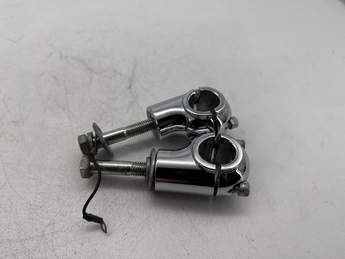 2008 Harley Softail Custom FXSTC OEM Front Handlebar Risers Riser 55984-07