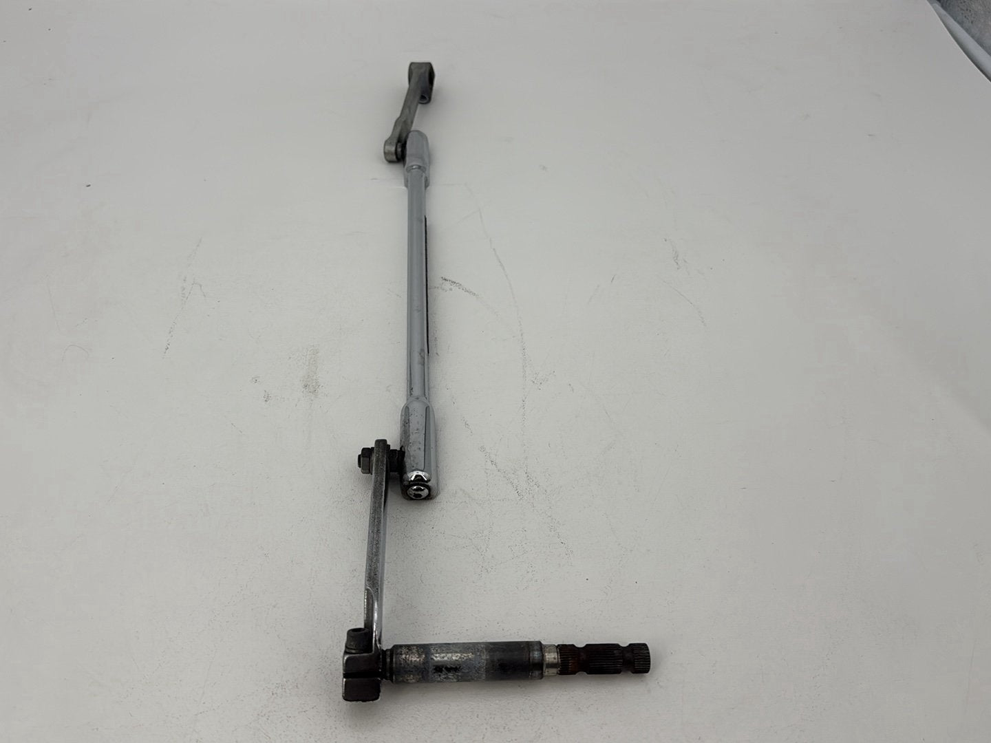 2007 - 2011 Harley-Davidson Touring Street Glide Gear Shifter Lever w/ Rod linkage 	33718-82B