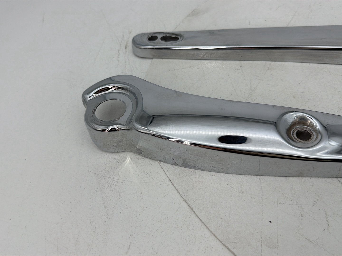 2007 - 2017 Harley-Davidson Dyna Super Glide Custom Left Right Saddlebag Fender Struts Brackets 59138-06