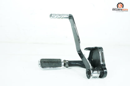 1999 - 2006 Harley-Davidson Softail Deuce Right Driver Foot Controls Peg Rest 42507-00B