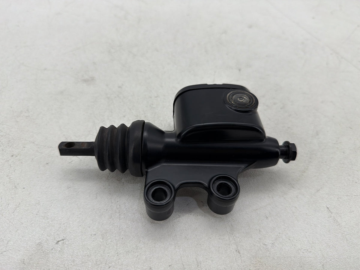 2016 Harley Road Glide Touring FLTRXS OEM Rear Brake Master Cylinder Reservoir