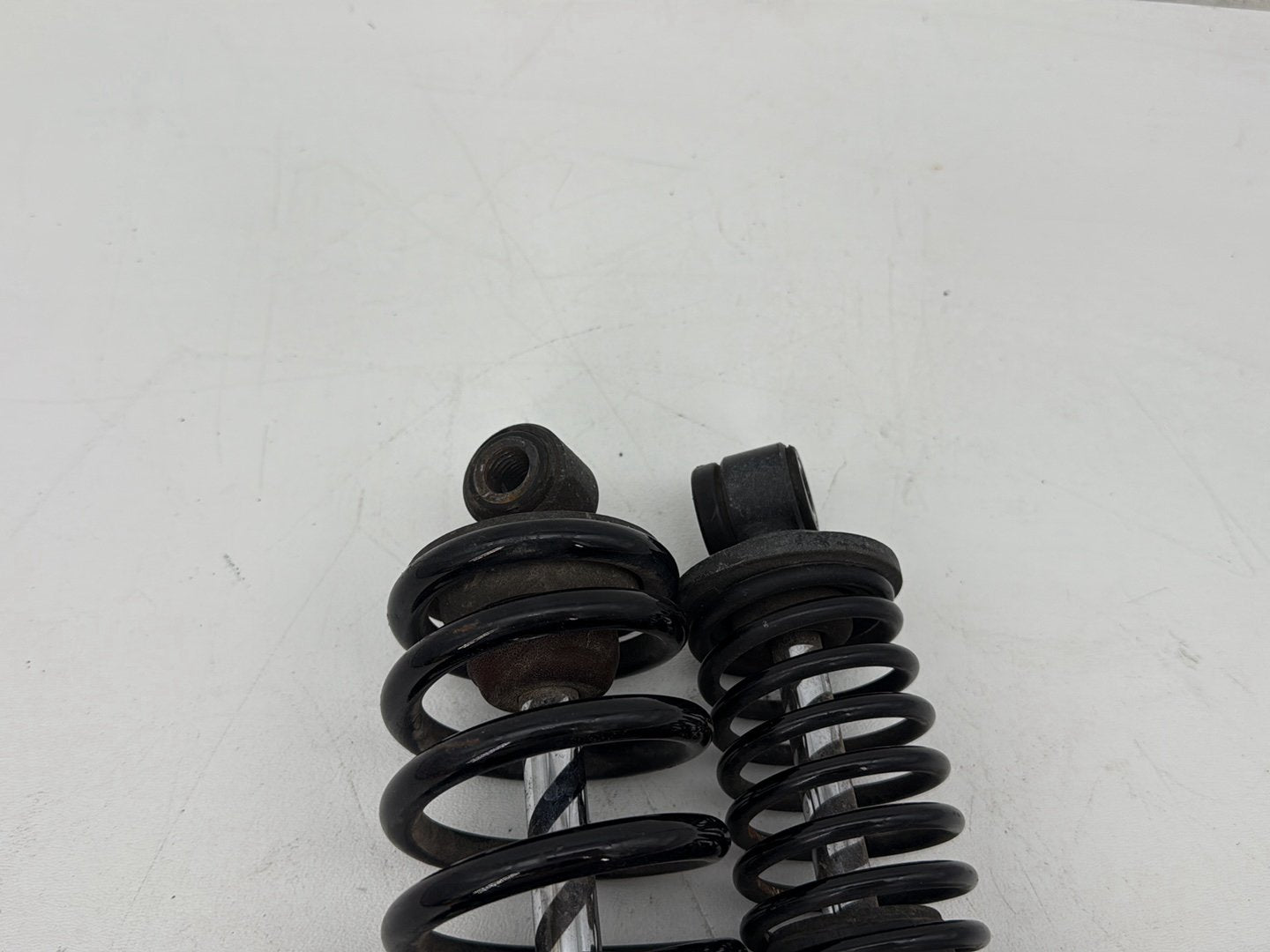 2018 Harley Electra Glide Touring Ultra OEM Rear Left Right Shock Absorbers 14"