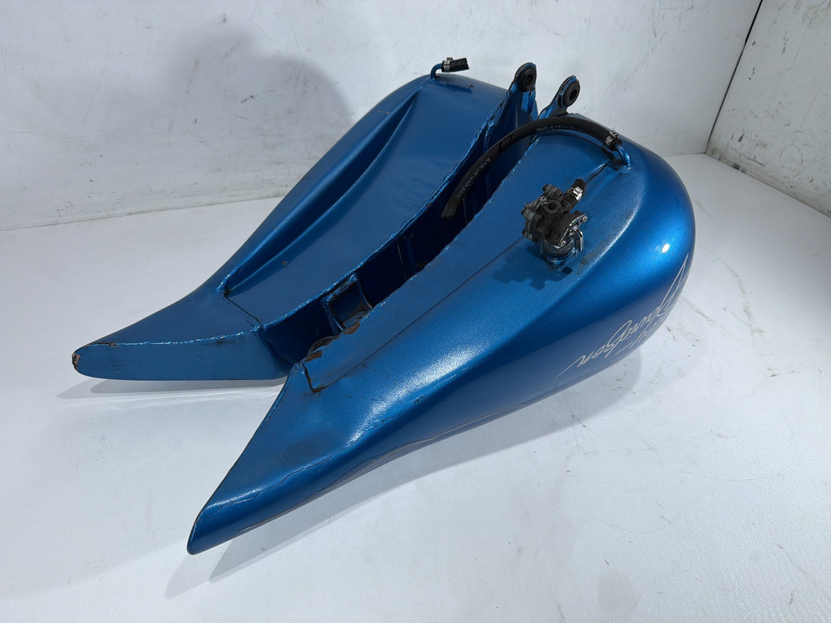 1997 Harley Heritage Softail Classic OEM Fuel Gas Tank Gasoline Reservoir