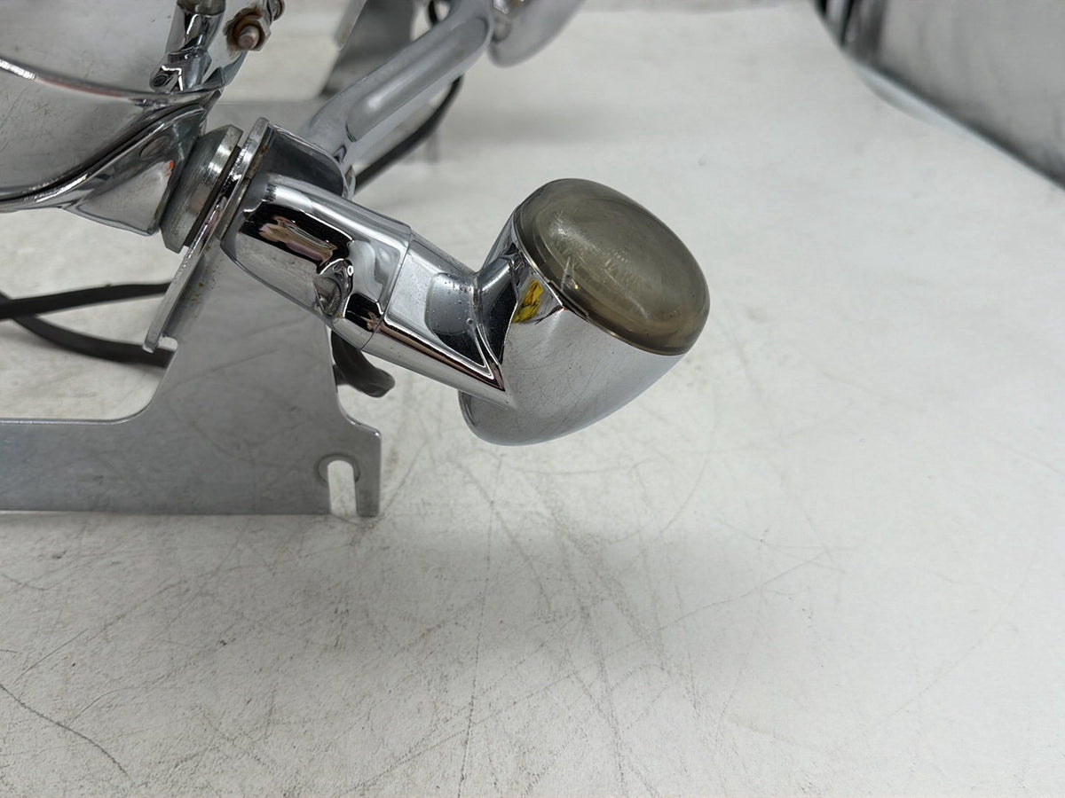 2006 Harley Electra Glide Touring Ultra FLHTCUI OEM Front Turn Signal Indicators Aux Light Bar