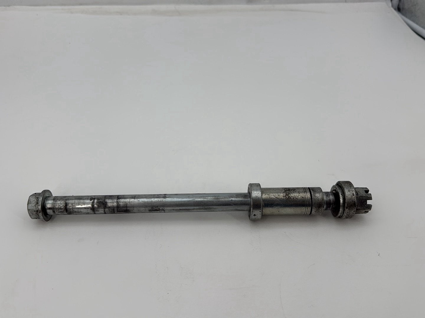 2007 Harley Softail Heritage Classic FLSTC OEM Rear Wheel Axle Bolt Shaft