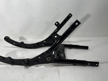 2010 Harley Street Glide Touring FLHX OEM Rear Back Sub Frame Rail Bar 48079-09BHP