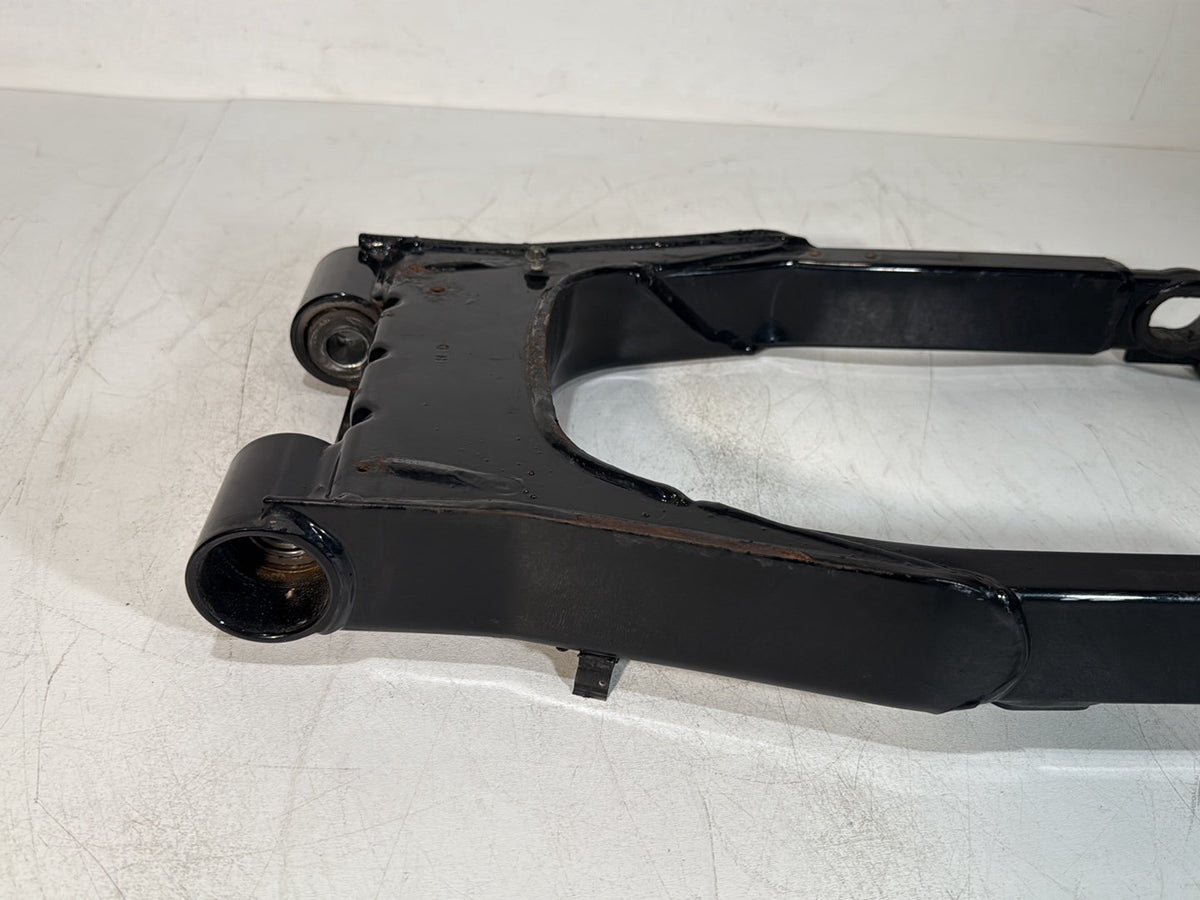 2007 - 2012 Harley-Davidson Touring Electra Glide Ultra Rear Fork Swingarm Swing Arm 47549-02A