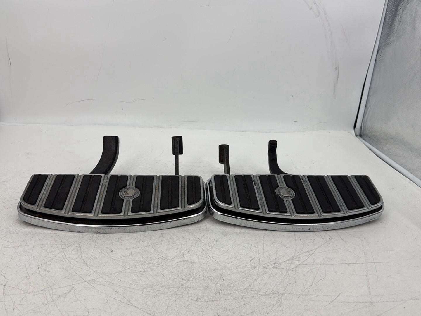 2006 Harley Touring FLHRI Road King OEM Left Right Driver Floorboard Foot Rest