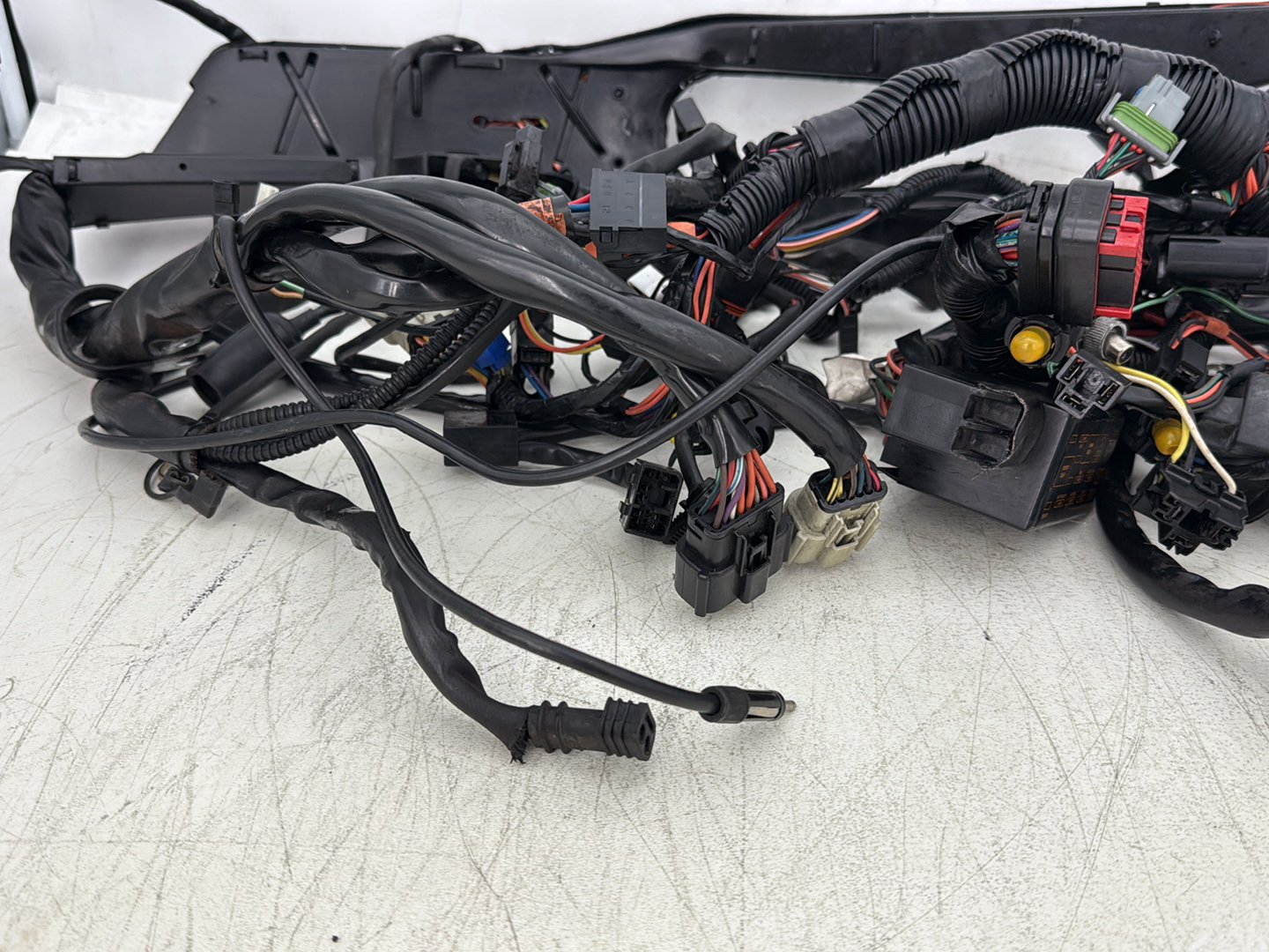 2007 Harley Touring FLHTC Electra Glide Classic OEM Main Wire Wiring Harness Loom