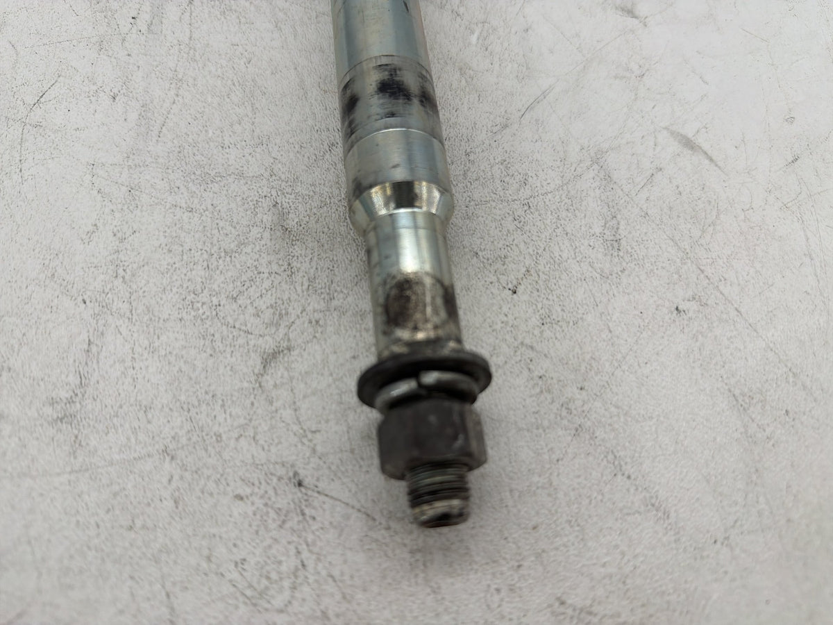 2006 Harley Road King Touring Custom OEM Front Wheel Axle Bolt Shaft 43364-00
