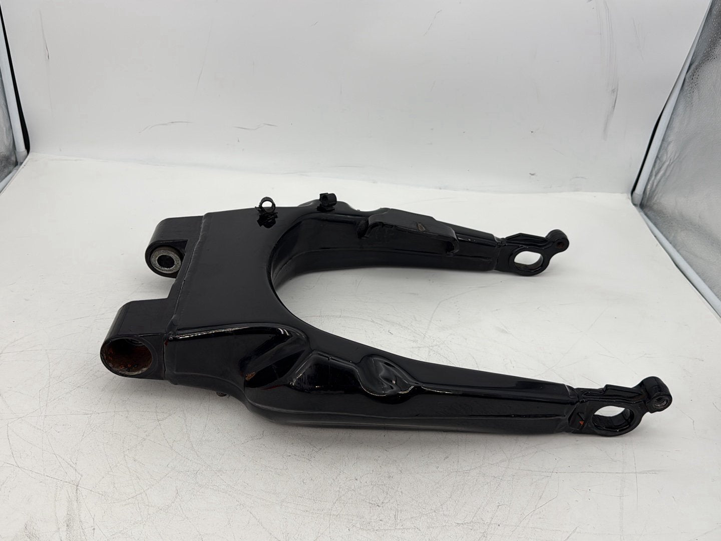 2015 Harley Touring FLHXS Street Glide OEM Rear Fork Swingarm Swing Arm