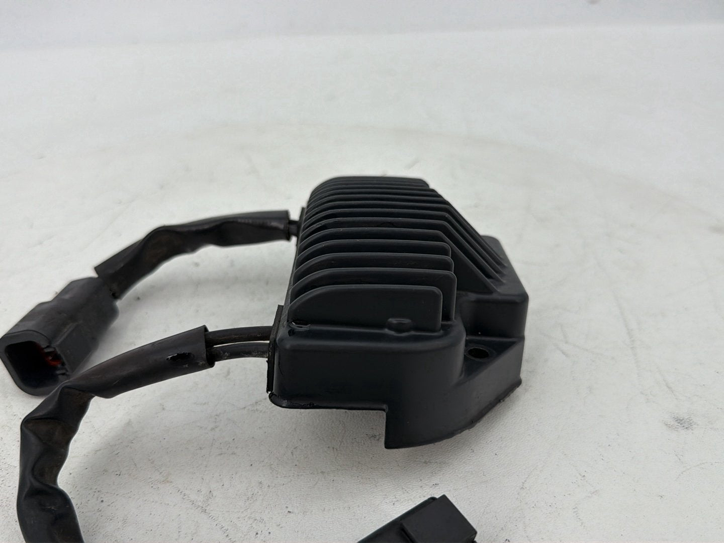2007 - 2017 Harley-Davidson Dyna Super Glide Custom Voltage Regulator Rectifier  74631-06