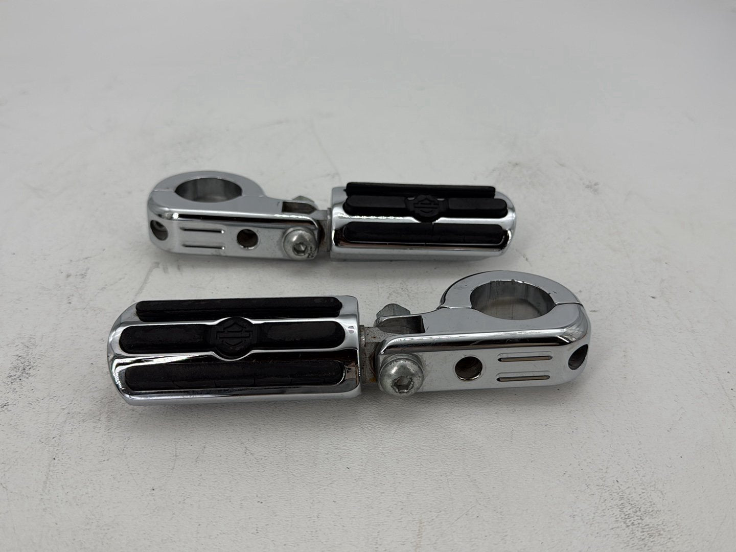 2004 Harley Softail FLSTC Heritage Classic OEM Front Right Left Highway Foot Pegs