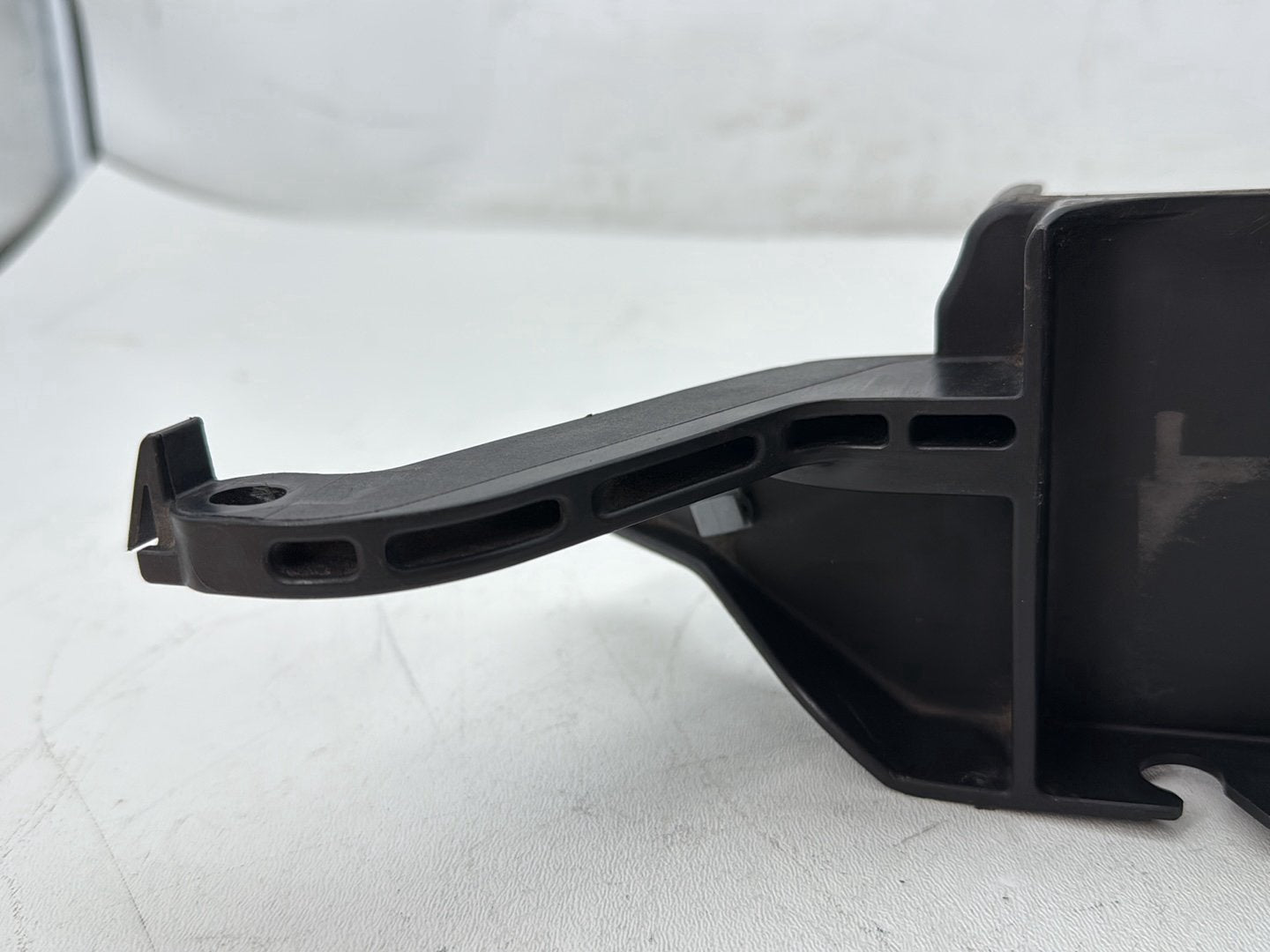 2008 Harley Road King Touring FLHR OEM Battery Tray Bracket Holder Carrier