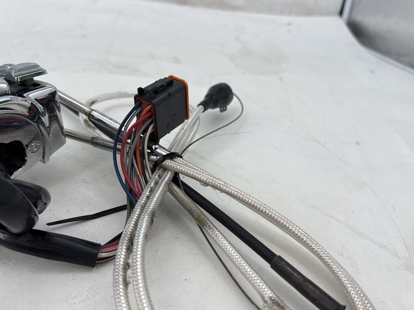 2005 Harley Road Glide Touring FLTRI OEM Right Engine Start Kill Switches Controls
