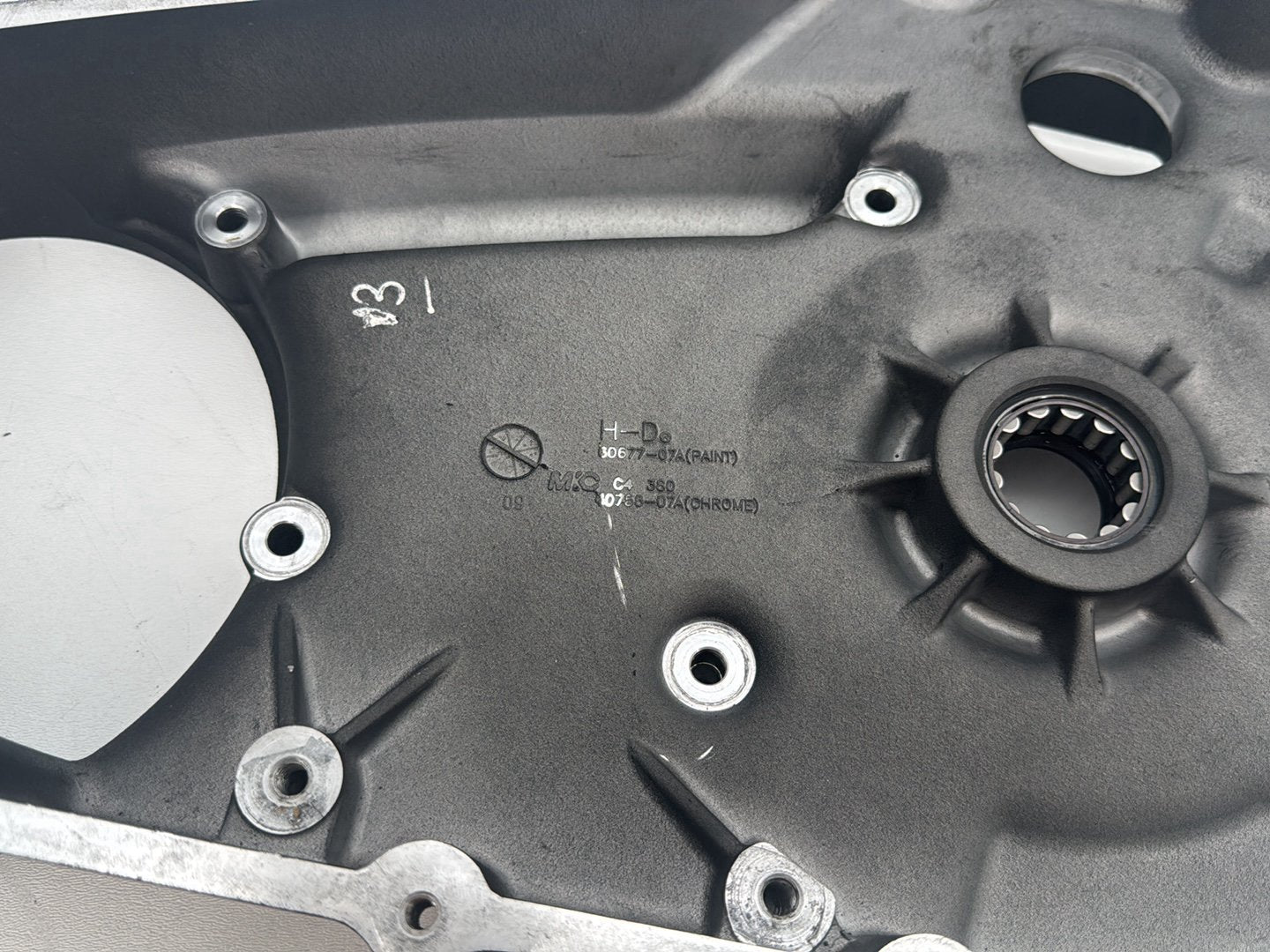 2007 - 2016 Harley-Davidson Touring Electra Glide Ultra Inner Primary Clutch Cover 60677-07A