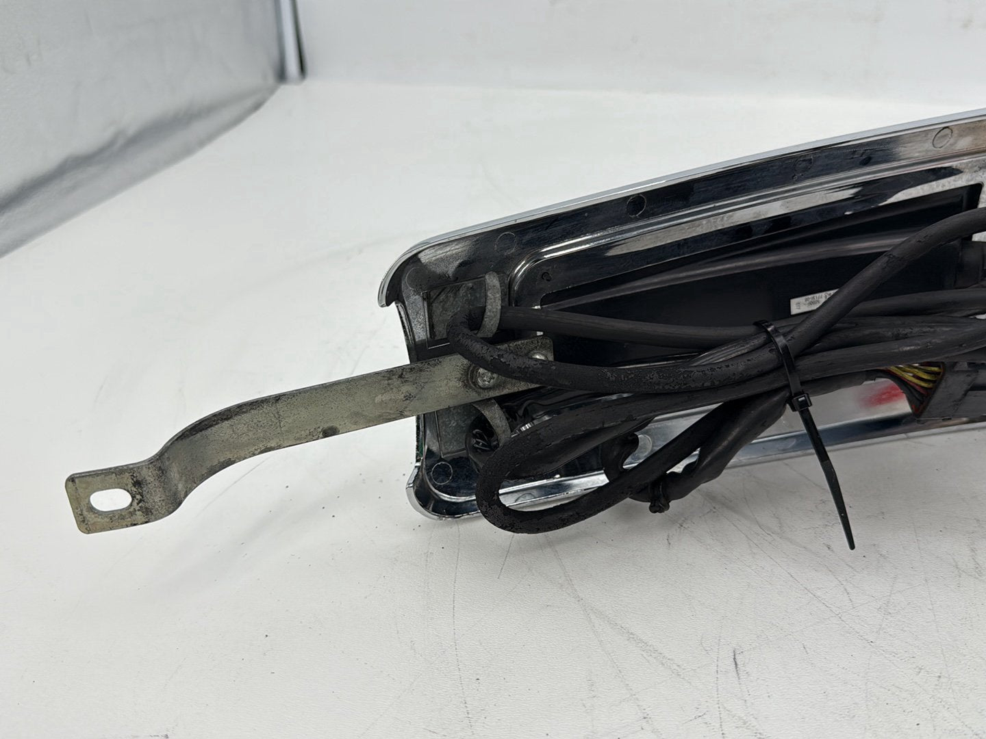 2007 - 2016 Harley-Davidson Touring Electra Glide Ultra Fuel Gas Tank Dash Console NOKey Arlen Ness Cover Slotted