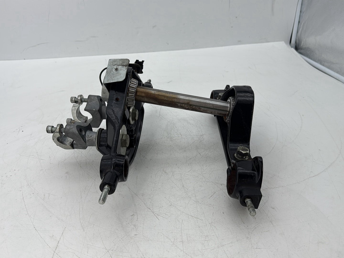 2005 Harley Touring FLHRCI Road King Classic OEM Front Fork Upper Lower Triple Tree