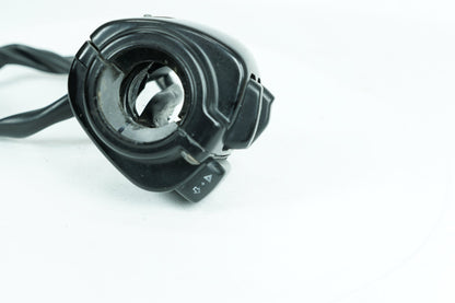 2007 - 2012 Harley-Davidson Softail Heritage Classic Left Turn Signal Headlight Switches Controls 71685-06